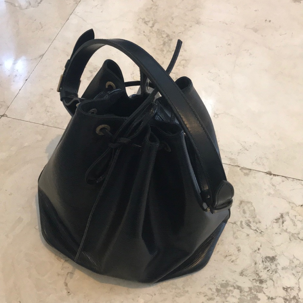 Handbag - Picture 2 of 8